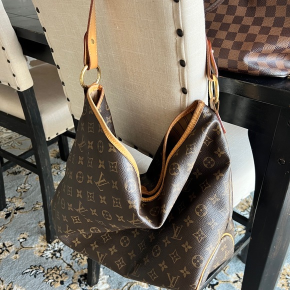 BEAUTIFUL Louis Vuitton LV Delightful MM Shoulder Bag - Picture 13 of 14